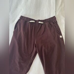 Vuori joggers